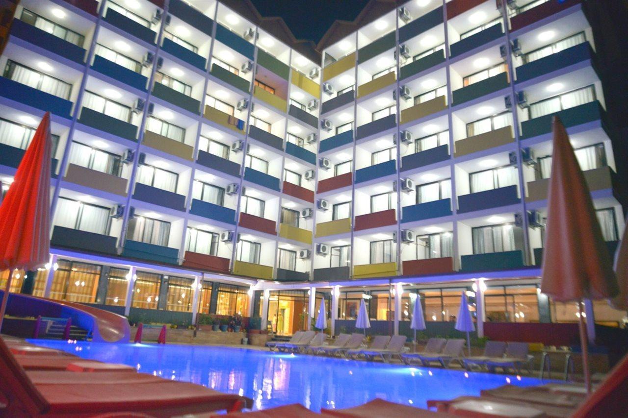 Viva Beach Hotel 마흐무틀라르 외부 사진