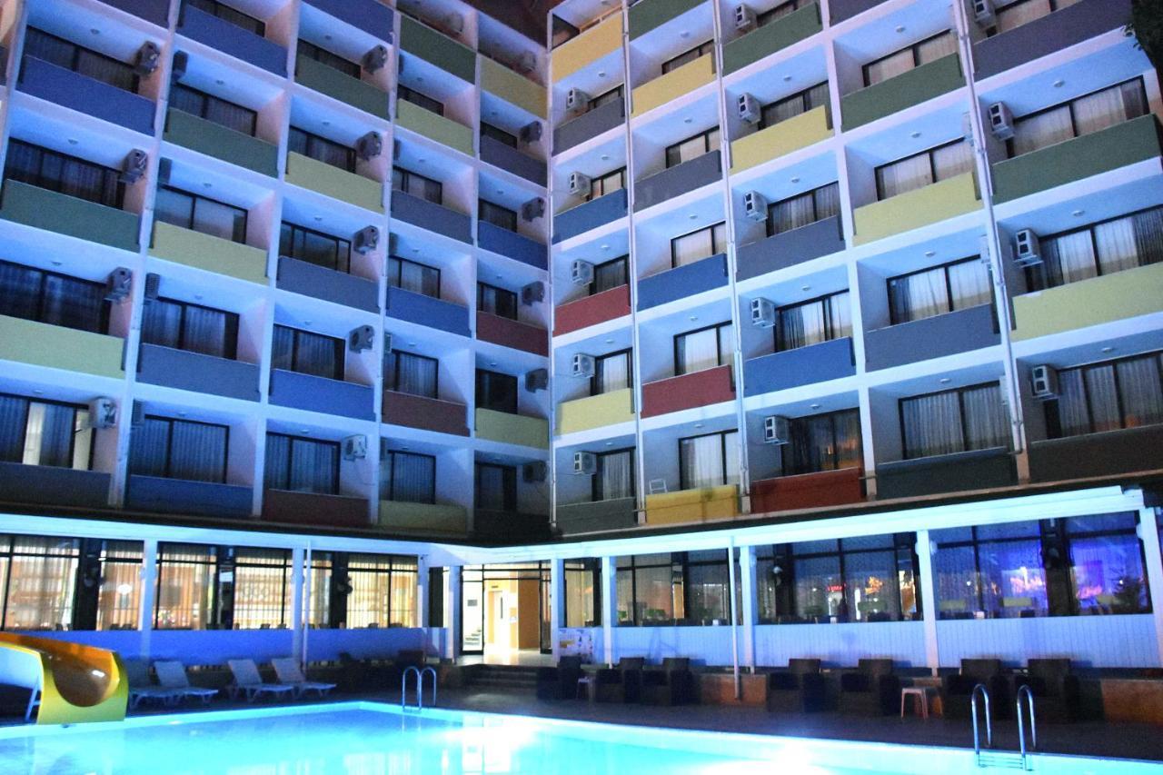 Viva Beach Hotel 마흐무틀라르 외부 사진